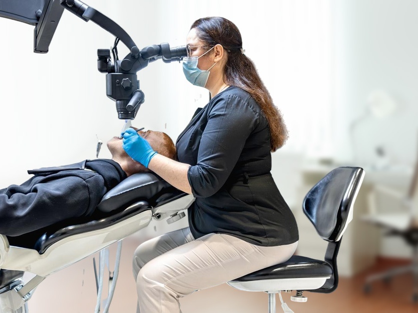 Zubní ordinace KN Stoma - MUDr. Petra Němcová, MUDr. Irena Kubelková