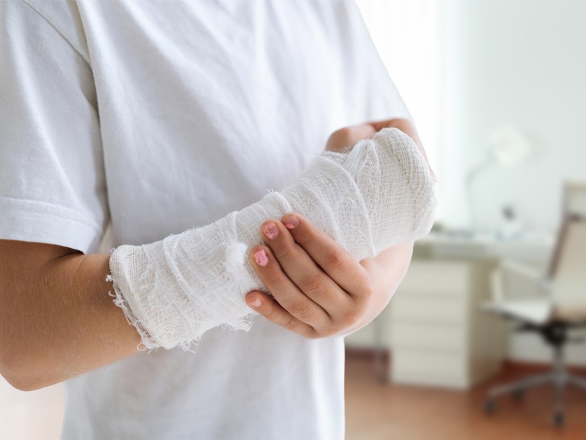 Chirurgie Čáslav s.r.o. - MUDr. Kristián Vrhel