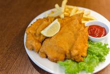 Poctivý oběd i dezerty připravené tradičně a s láskou. Učňovská restaurace Atrium opět vítá hosty